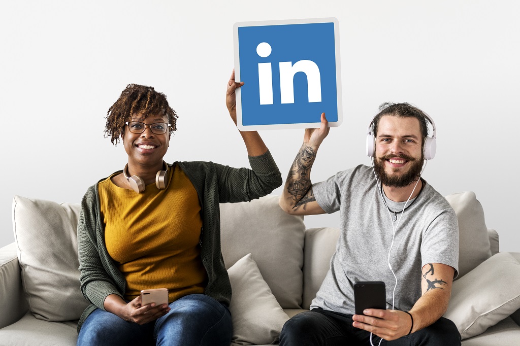 Unlocking B2B Success: How LinkedIn Sales Navigator Can Transform Your Outreach Strategy